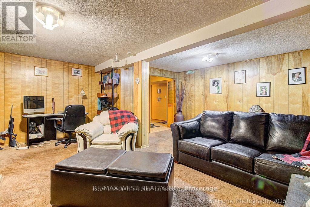 1583 Otterby Road, Mississauga, ON - Indoor Photo Showing Basement