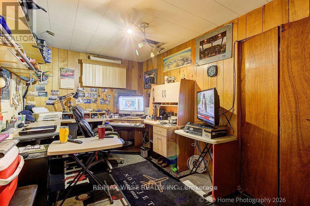 1583 Otterby Road, Mississauga, ON - Indoor Photo Showing Office