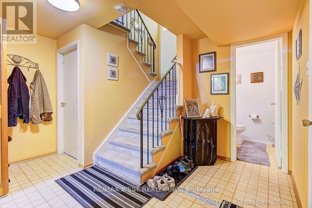 1583 Otterby Road, Mississauga, ON - Indoor Photo Showing Other Room