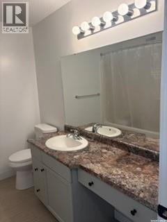 35 4850 Harbour Landing Drive, Regina, SK - Indoor Photo Showing Bathroom