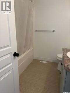 35 4850 Harbour Landing Drive, Regina, SK - Indoor Photo Showing Bathroom