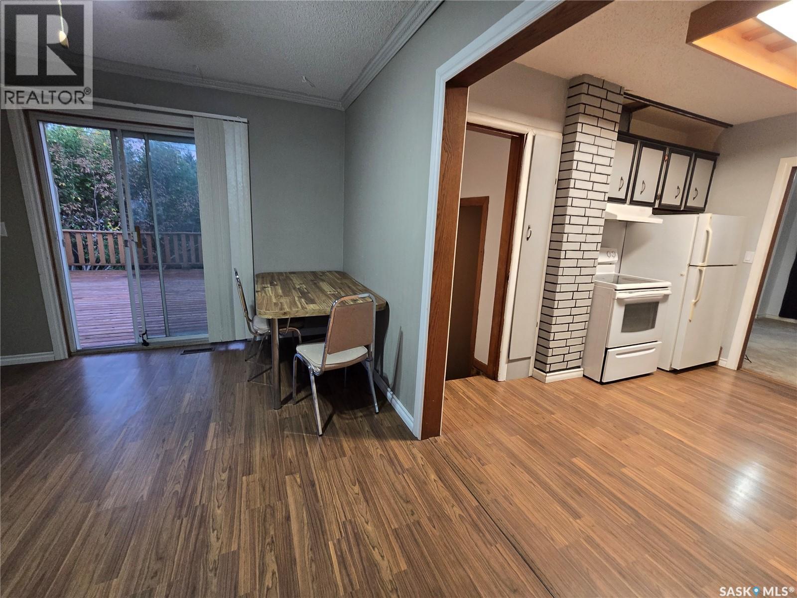 142 First Street W, Glenavon, SK - Indoor Photo Showing Other Room