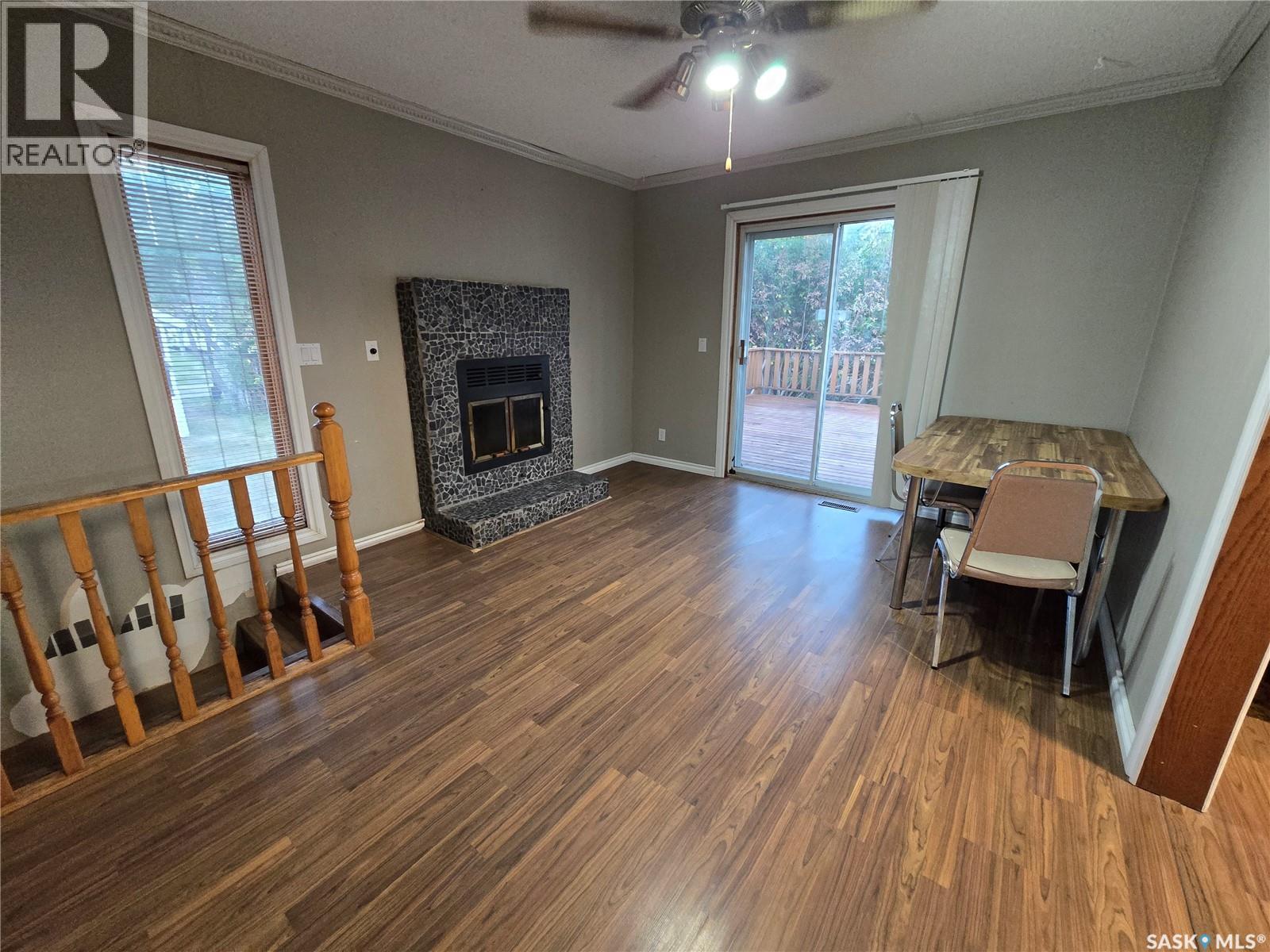 142 First Street W, Glenavon, SK - Indoor With Fireplace