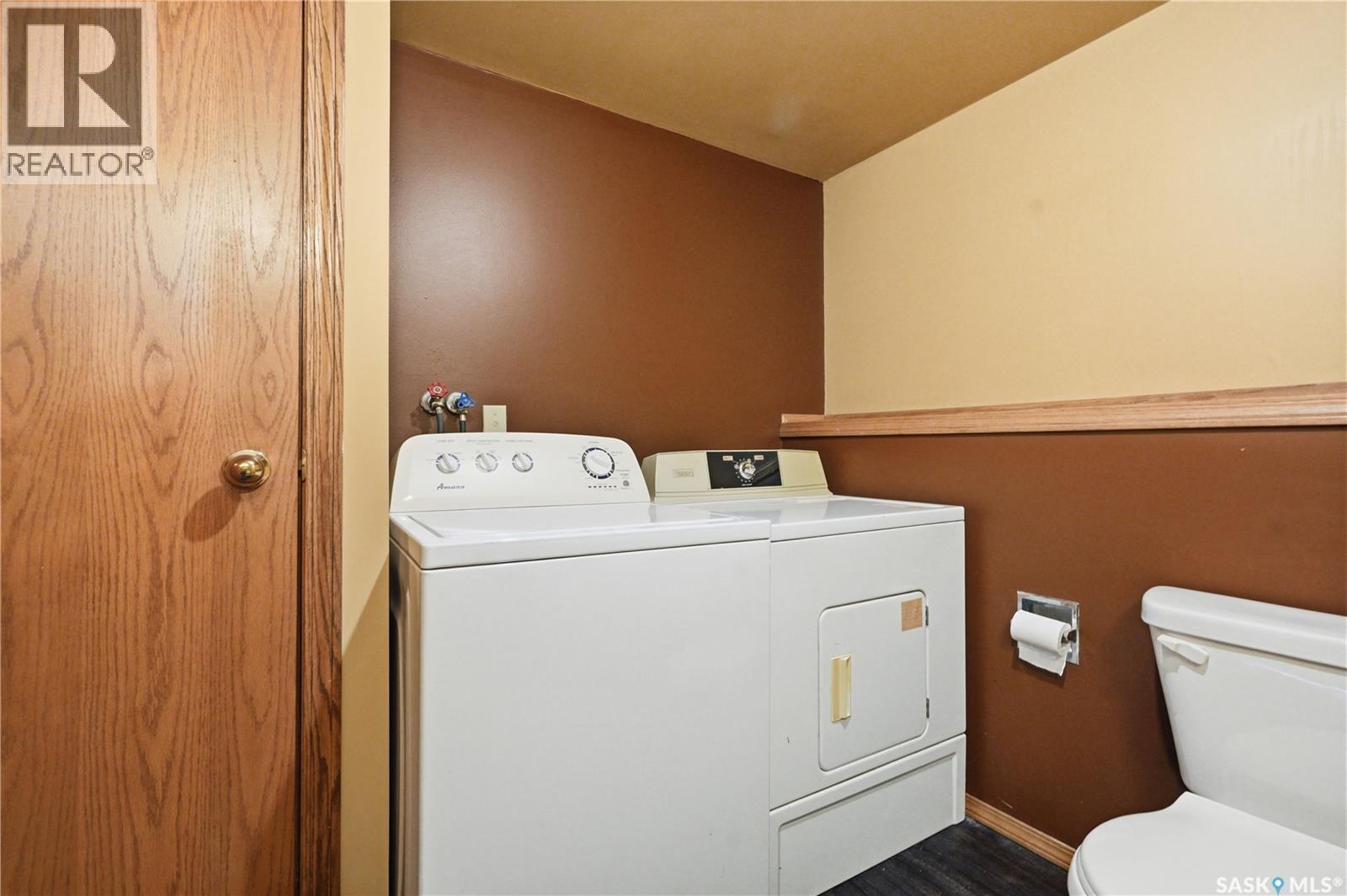 218 Main Street, Young, SK - Indoor