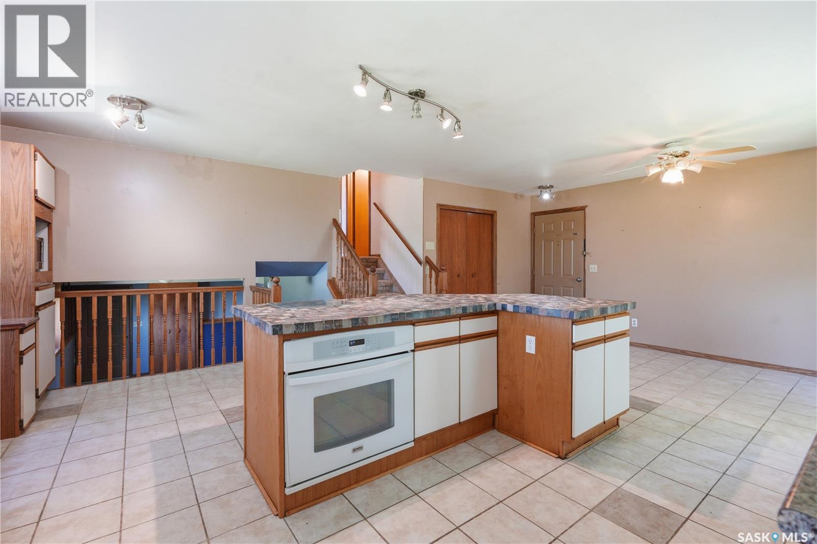 218 Main Street, Young, SK - Indoor