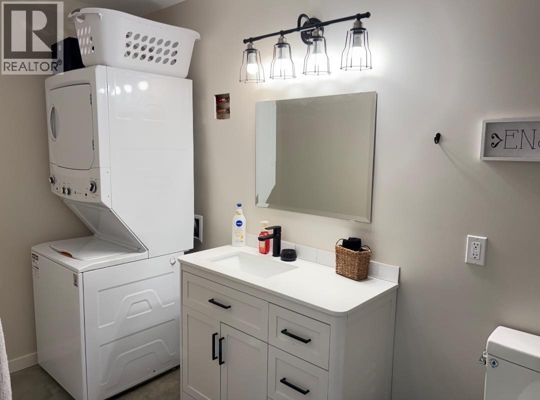 Suite laundry - 2545 Panoramic Way, Blind Bay, BC - Indoor Photo Showing Laundry Room