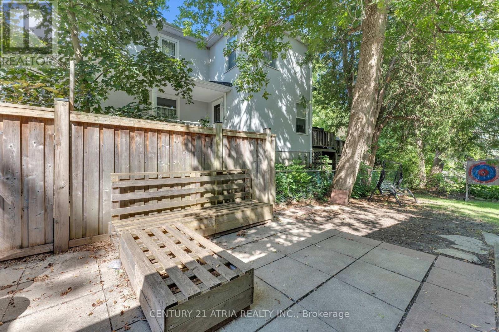 609 Pearson Street, Newmarket, ON - Outdoor