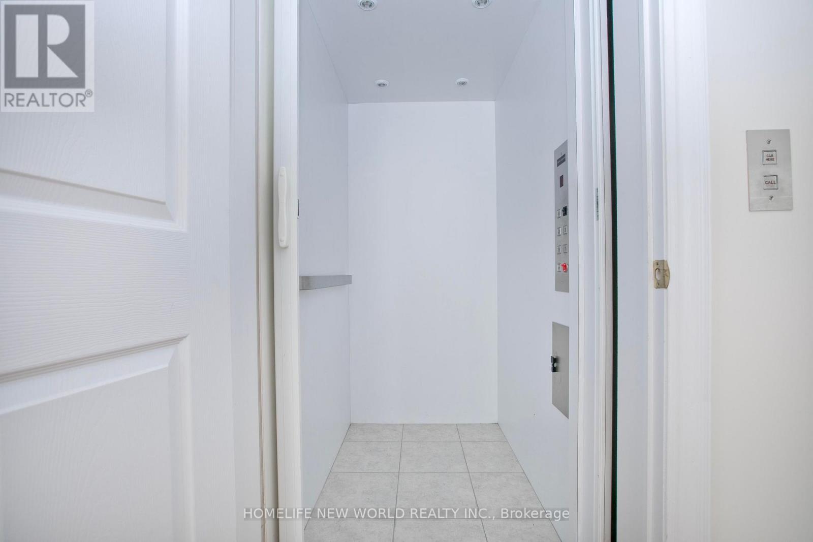 1 Mackenzie'S Stand Avenue, Markham, ON - Indoor