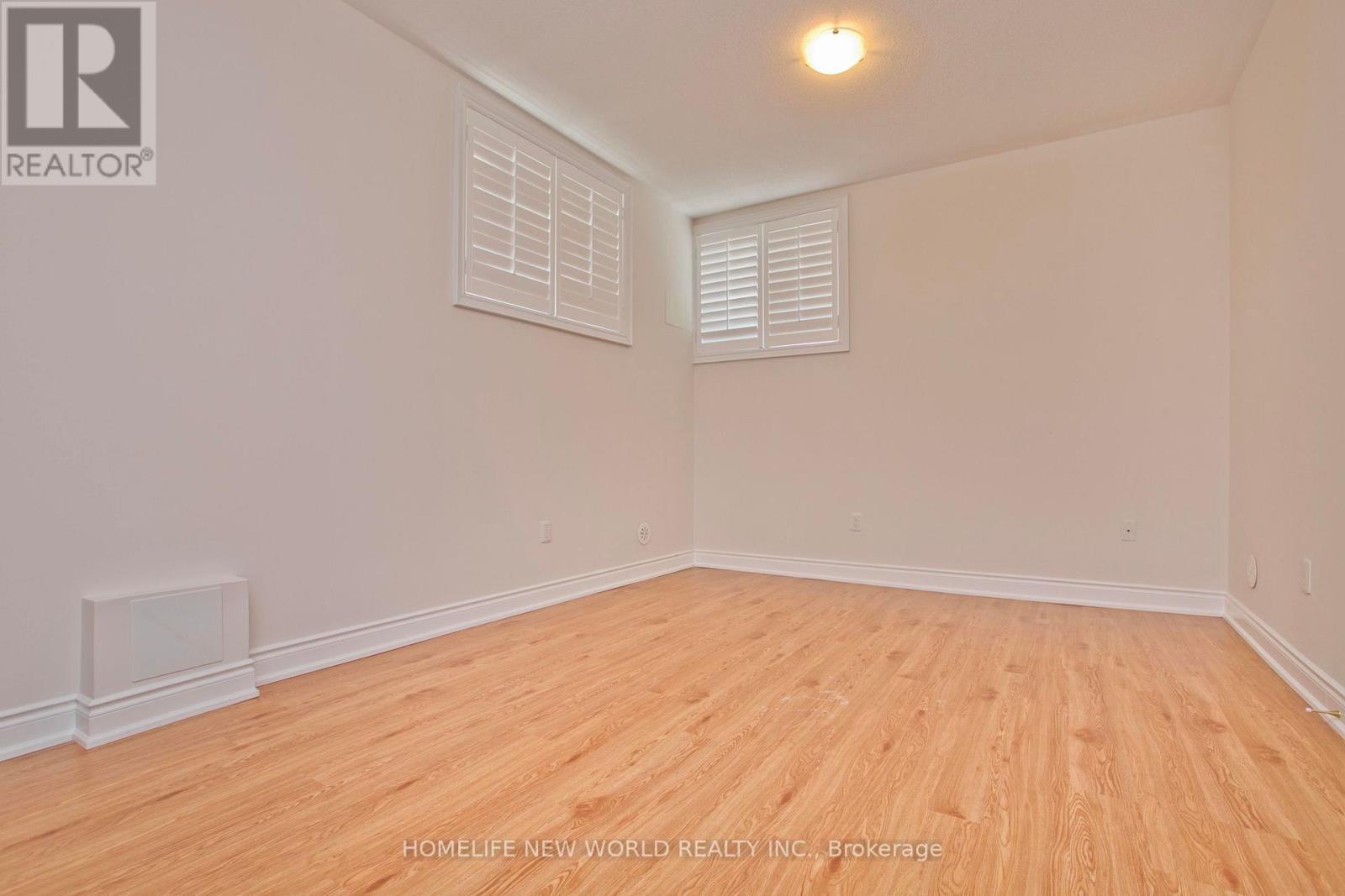1 Mackenzie'S Stand Avenue, Markham, ON - Indoor Photo Showing Other Room