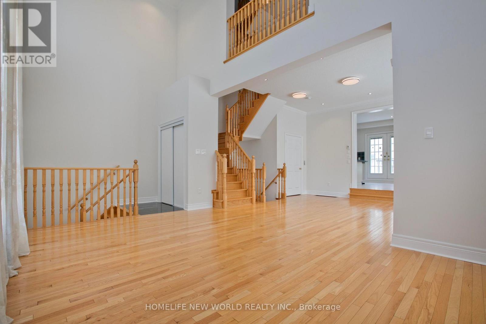 1 Mackenzie'S Stand Avenue, Markham, ON - Indoor Photo Showing Other Room