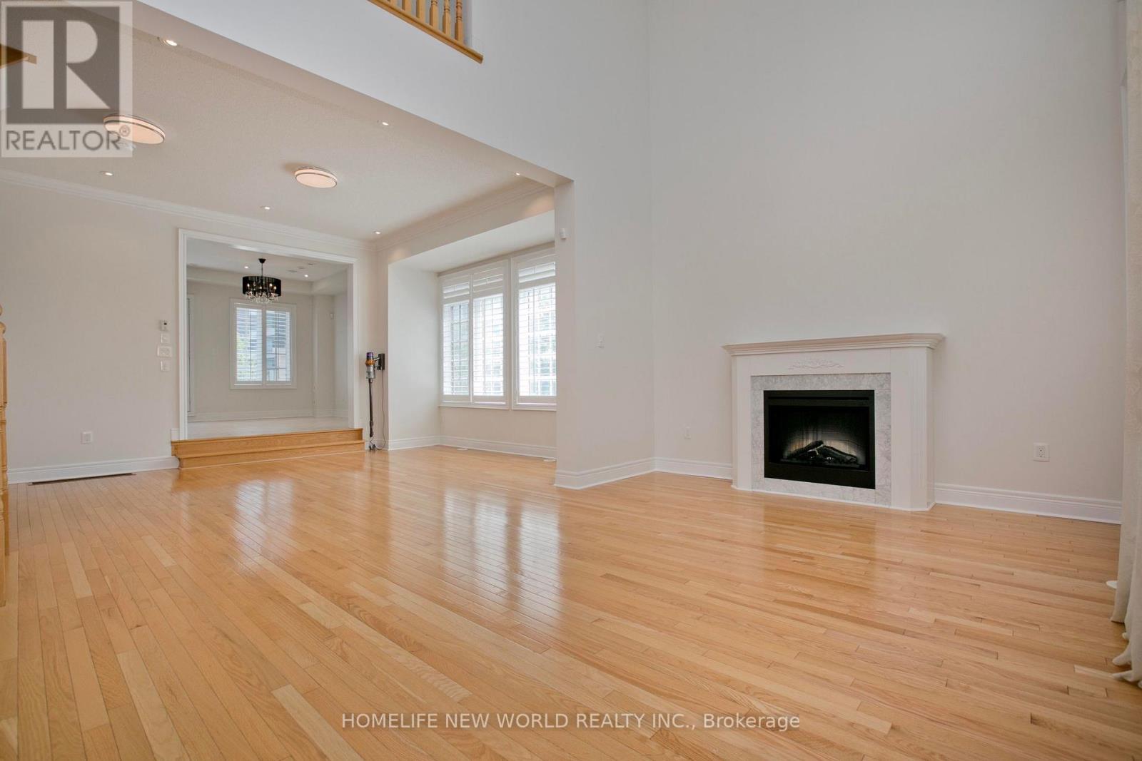 1 Mackenzie'S Stand Avenue, Markham, ON - Indoor Photo Showing Other Room With Fireplace