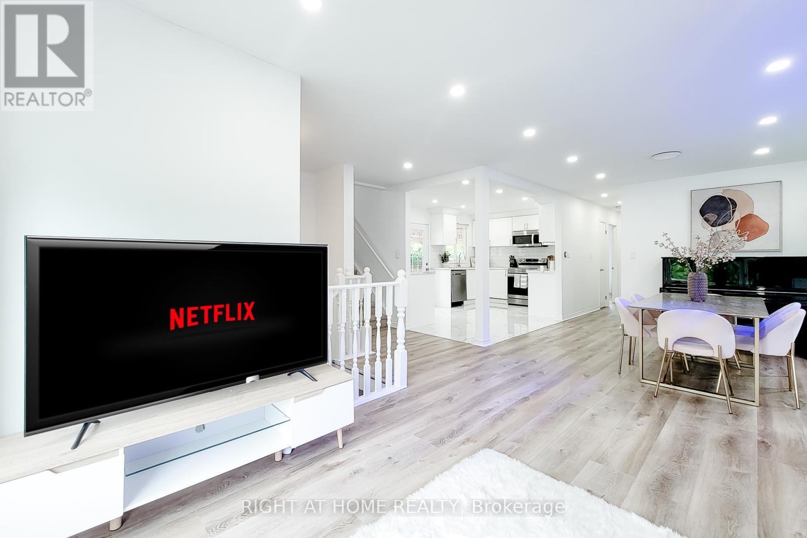 62 Hazel Street, St. Catharines, ON - Indoor Photo Showing Other Room