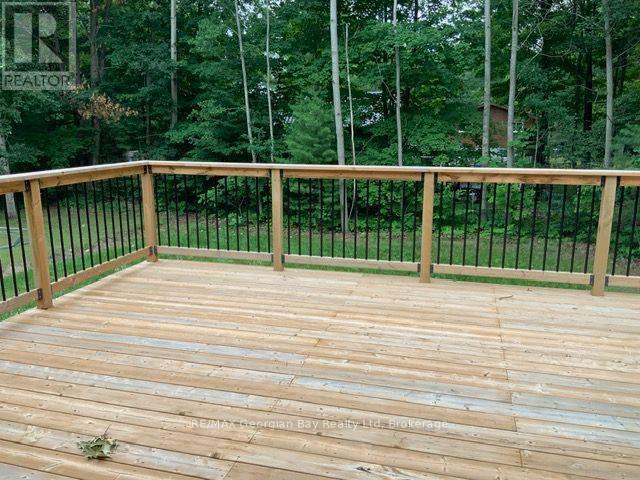 5 Oakwood Avenue S, Tiny, ON - Outdoor With Deck Patio Veranda