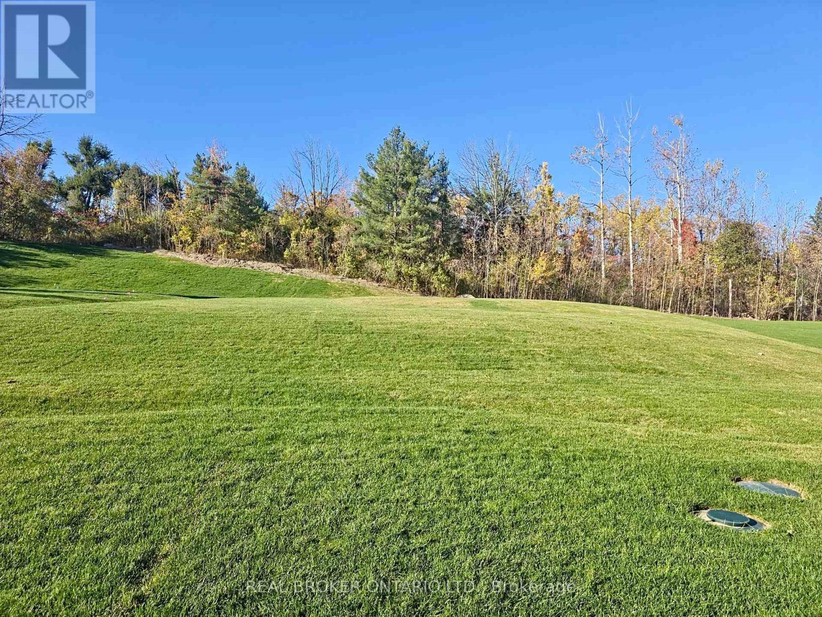 2236 Pemberton Way, Innisfil, ON - Outdoor With View