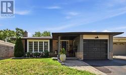 163 ORCHARD HEIGHTS BOULEVARD Aurora, ON L4G 3A3