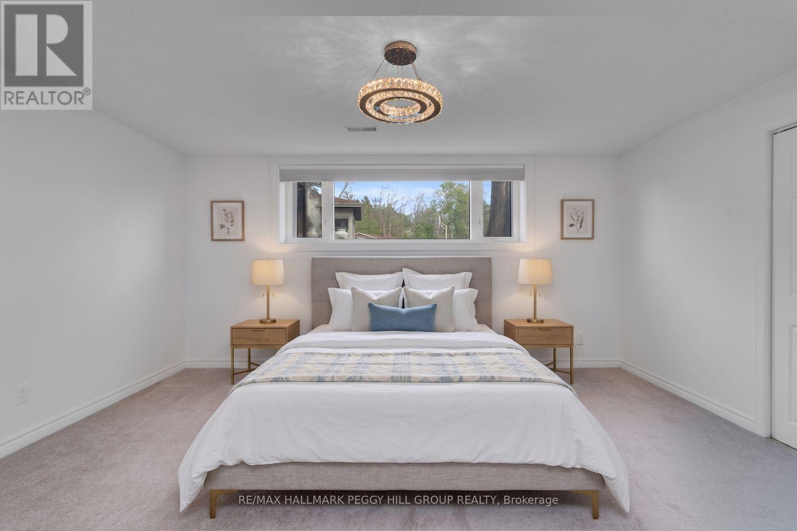 3686 Portage Bay Road, Ramara, ON - Indoor Photo Showing Bedroom