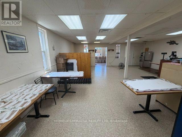 13 Yonge Street S, Springwater, ON