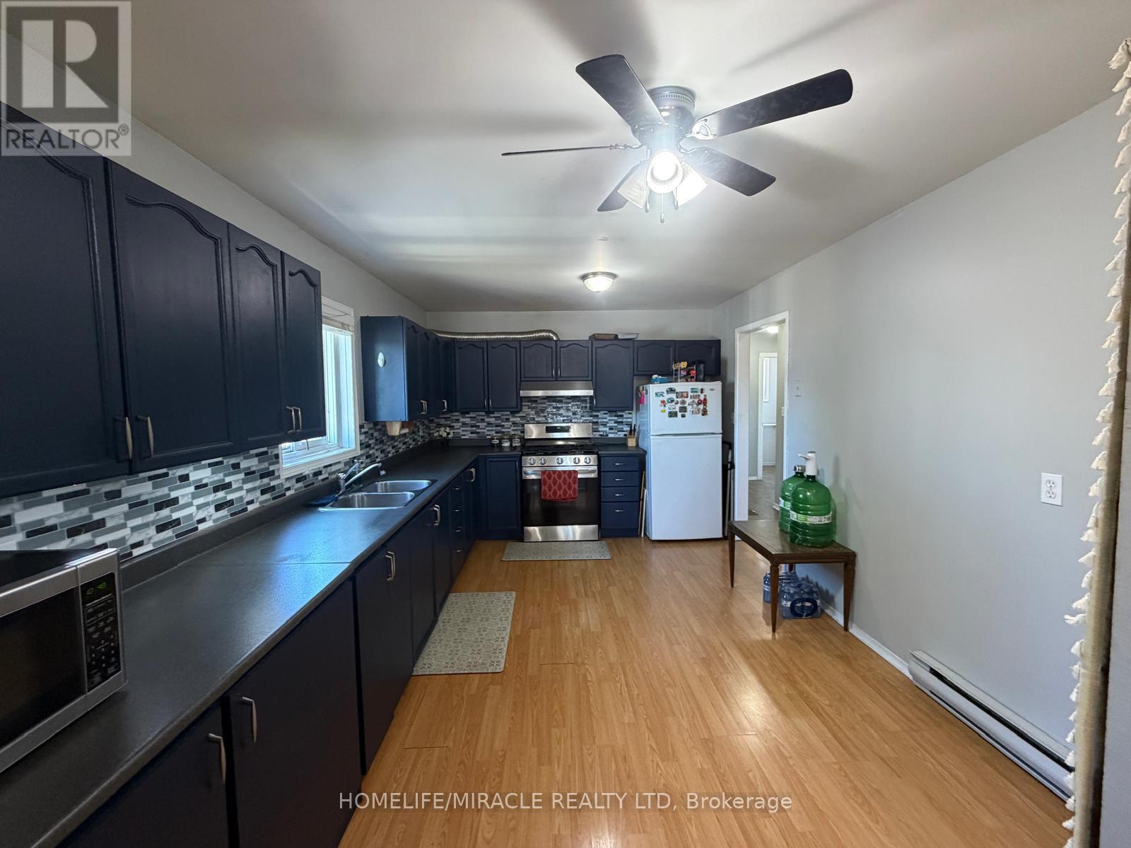 13 Yonge Street S, Springwater, ON