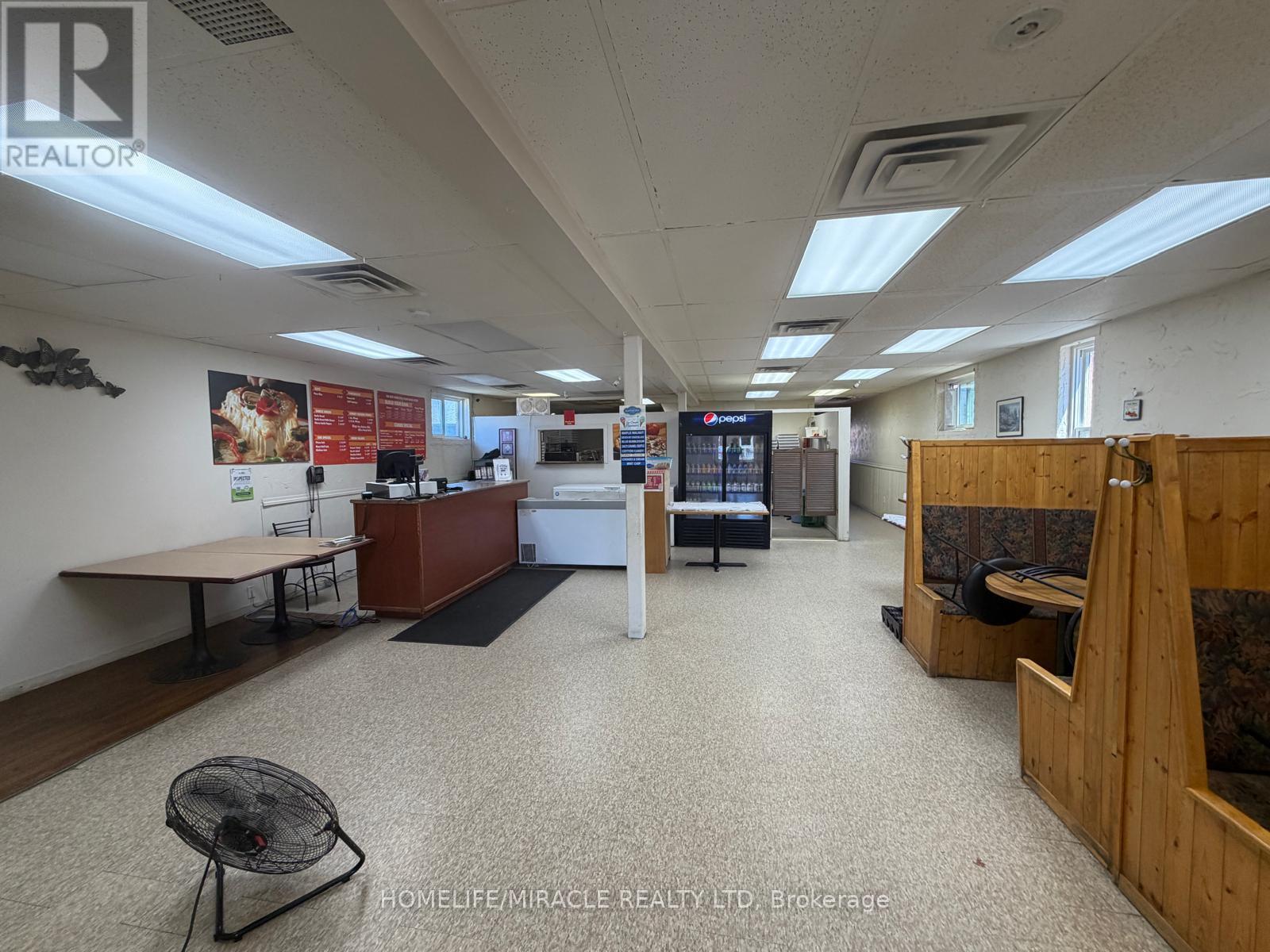 13 Yonge Street S, Springwater, ON