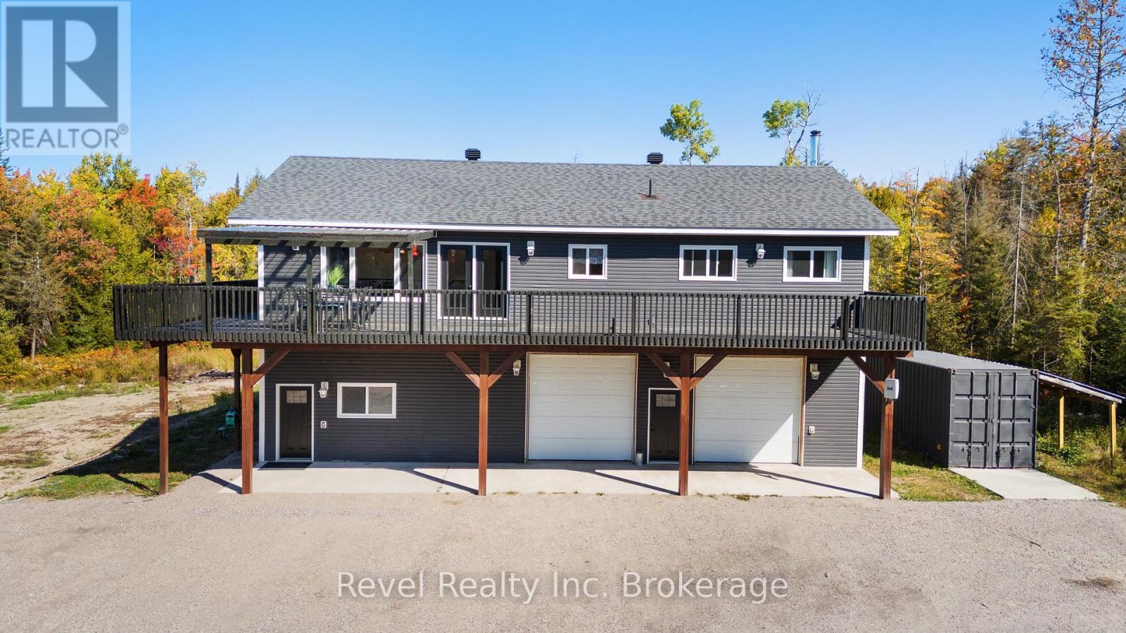 4205 Highway 17 E, Papineau-Cameron (Papineau Cameron), ON - Outdoor With Balcony With Deck Patio Veranda With Exterior