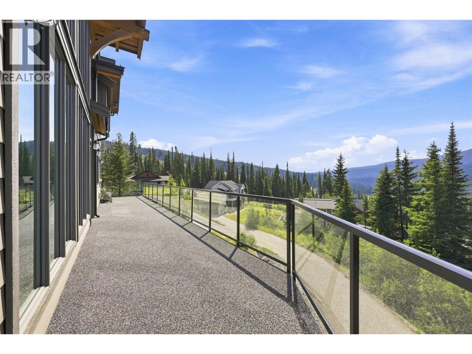5419 Lookout Ridge Place, Sun Peaks, BC - Outdoor With Exterior