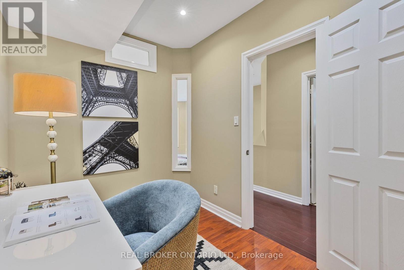 429 North Lake Road, Richmond Hill, ON - Indoor