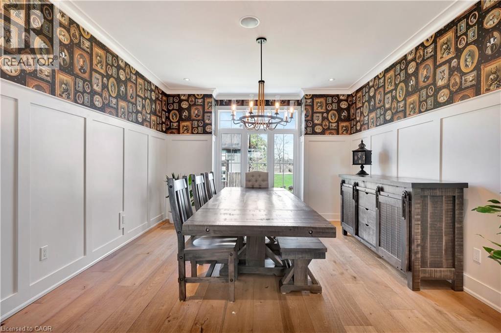 42 Parsonage Road, Ancaster, ON - Indoor Photo Showing Dining Room