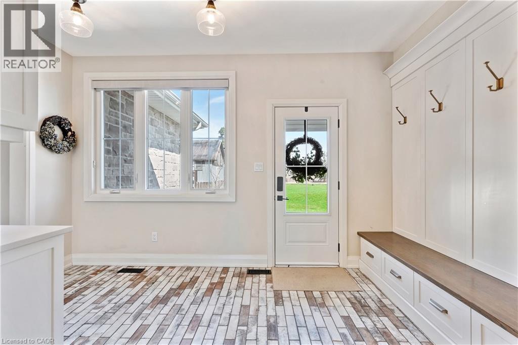 42 Parsonage Road, Ancaster, ON - Indoor Photo Showing Other Room