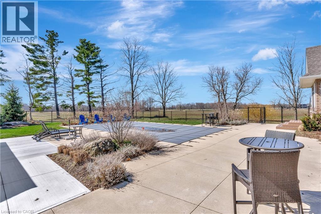 42 Parsonage Road, Ancaster, ON - Outdoor