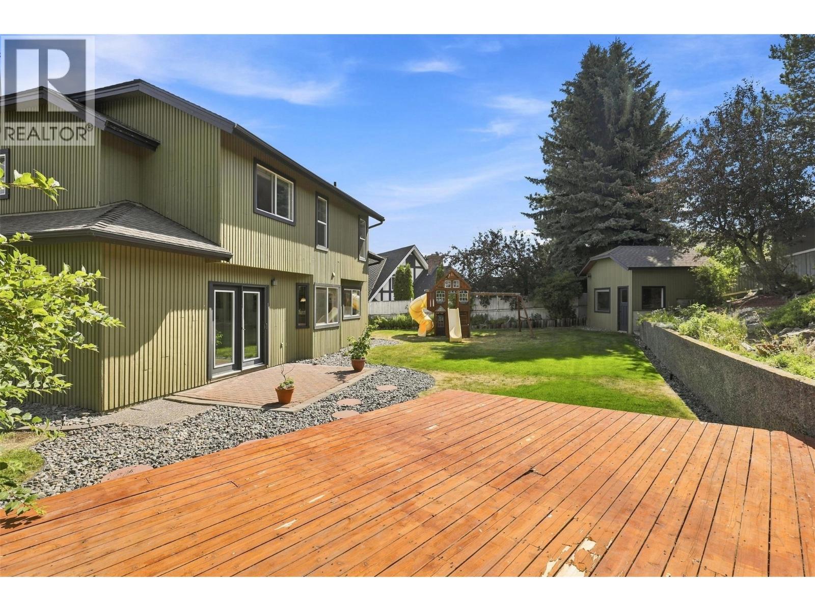 862 Greybriar Court, Kamloops, BC - Outdoor With Deck Patio Veranda With Exterior