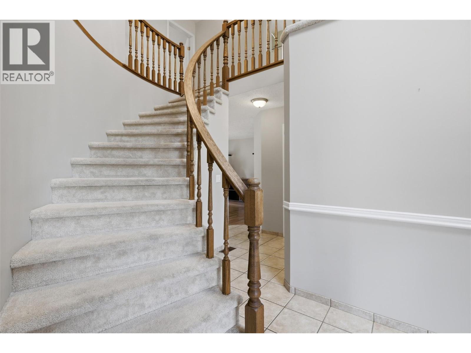 862 Greybriar Court, Kamloops, BC - Indoor Photo Showing Other Room