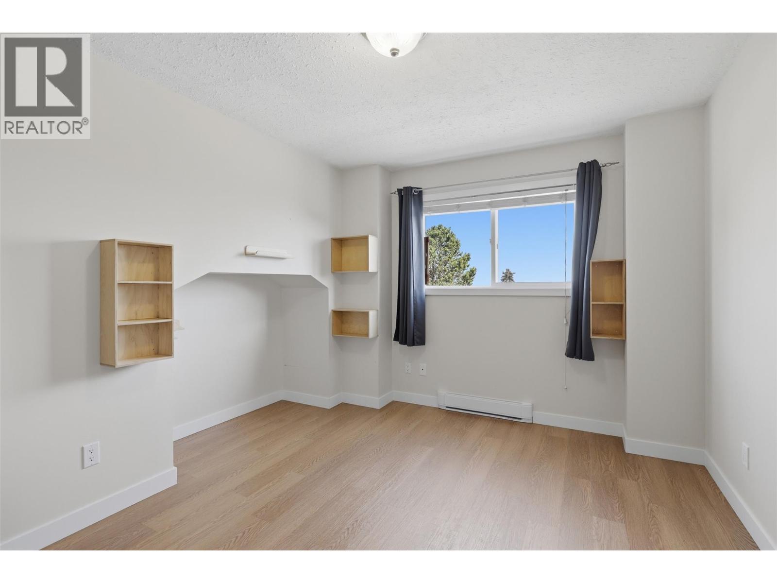 862 Greybriar Court, Kamloops, BC - Indoor Photo Showing Other Room