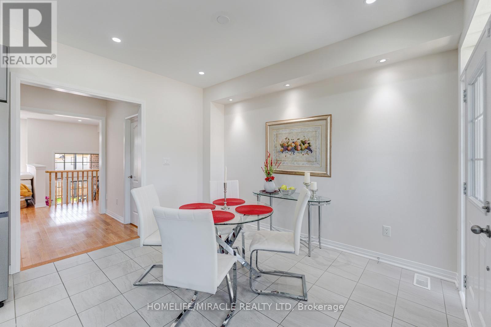 12 - 172 Parkinson Crescent, Orangeville, ON - Indoor