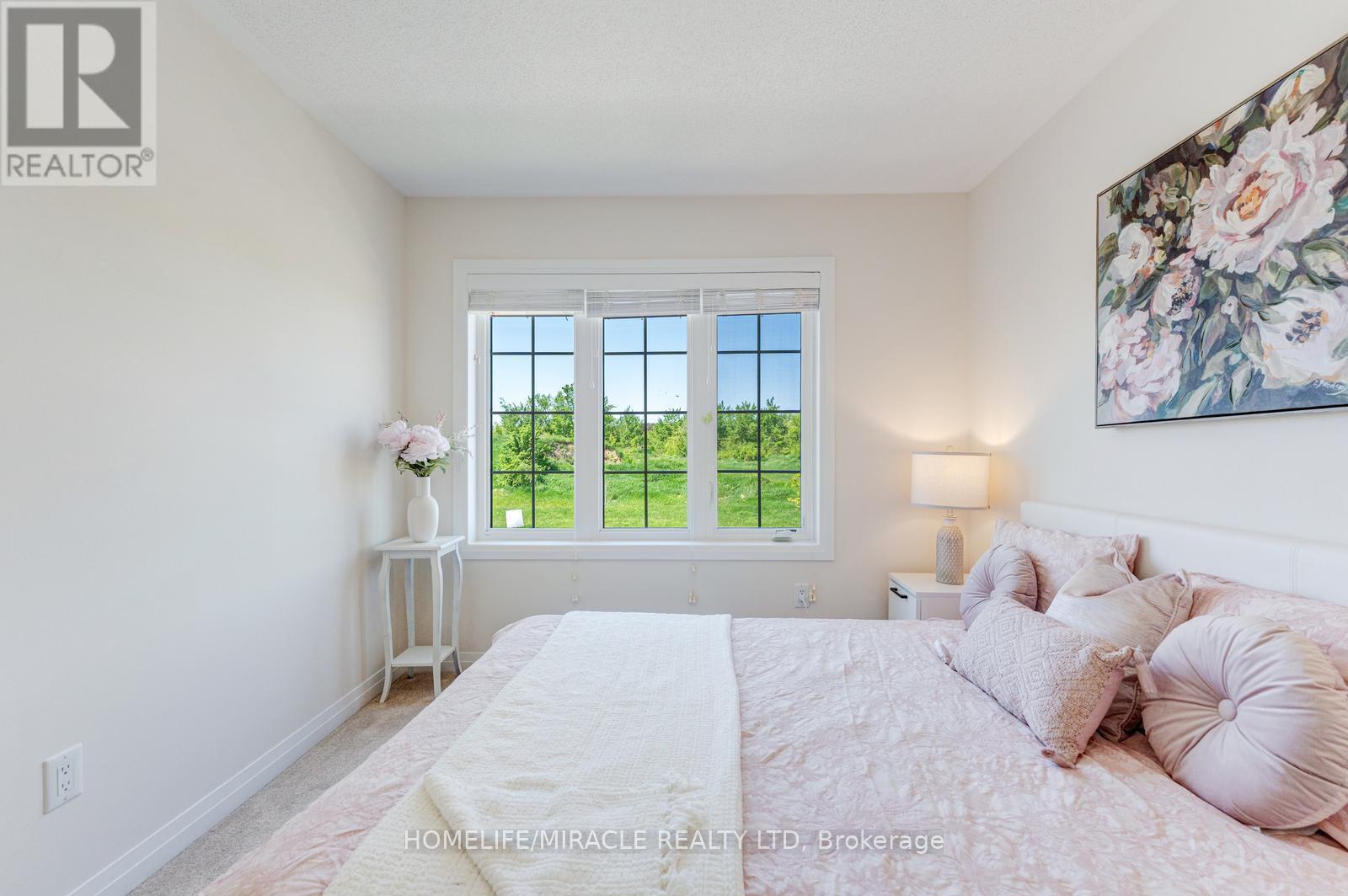 12 - 172 Parkinson Crescent, Orangeville, ON - Indoor Photo Showing Bedroom