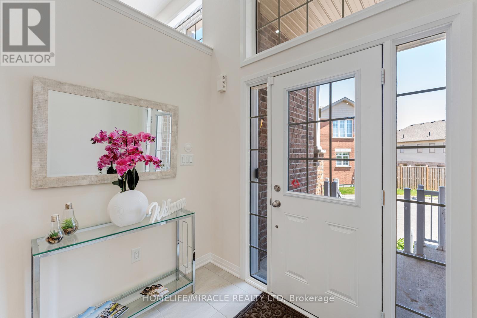 12 - 172 Parkinson Crescent, Orangeville, ON - Indoor Photo Showing Other Room