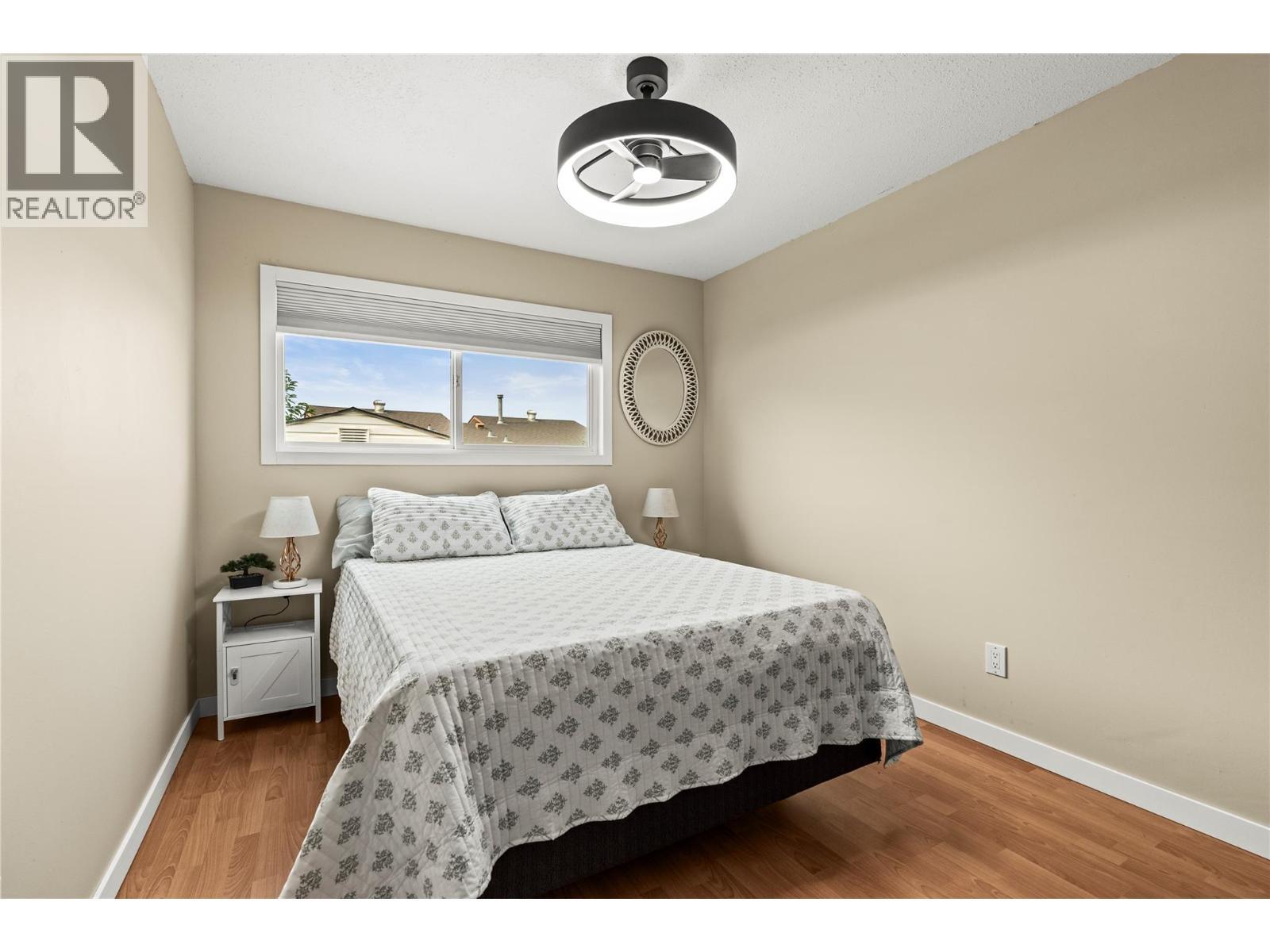 4400 15 Avenue, Vernon, BC - Indoor Photo Showing Bedroom