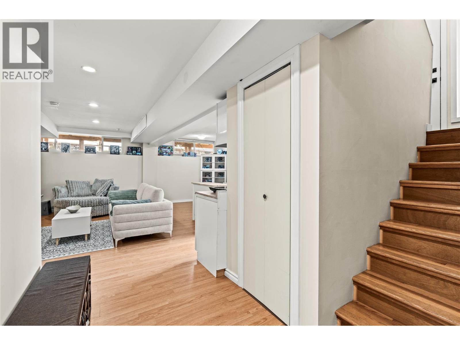 4400 15 Avenue, Vernon, BC - Indoor Photo Showing Other Room