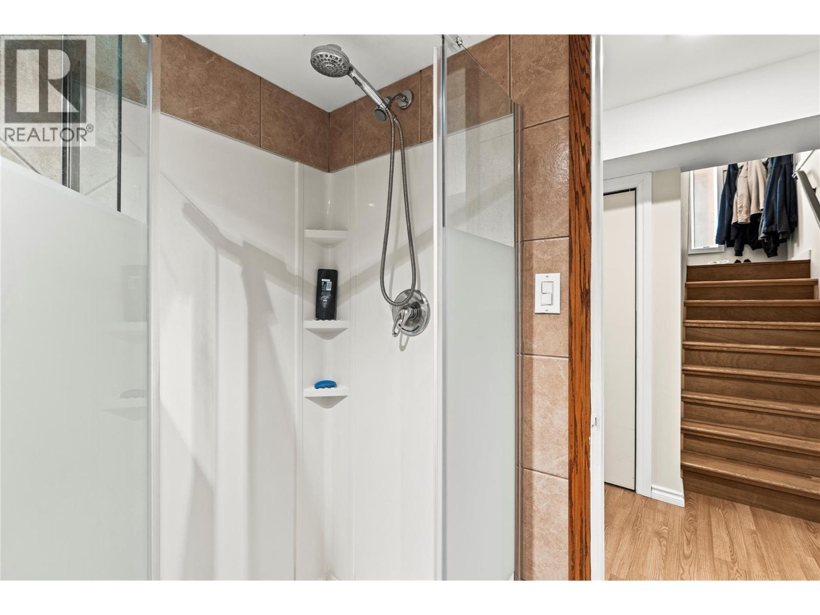 4400 15 Avenue, Vernon, BC - Indoor Photo Showing Other Room
