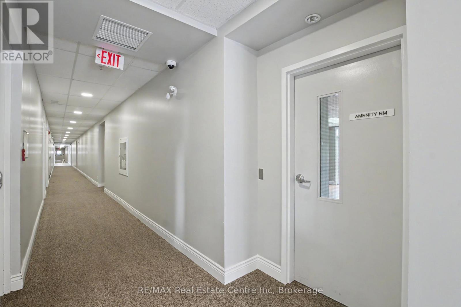 410 - 2 Colonial Drive, Guelph (Pineridge/Westminster Woods), ON - Indoor Photo Showing Other Room