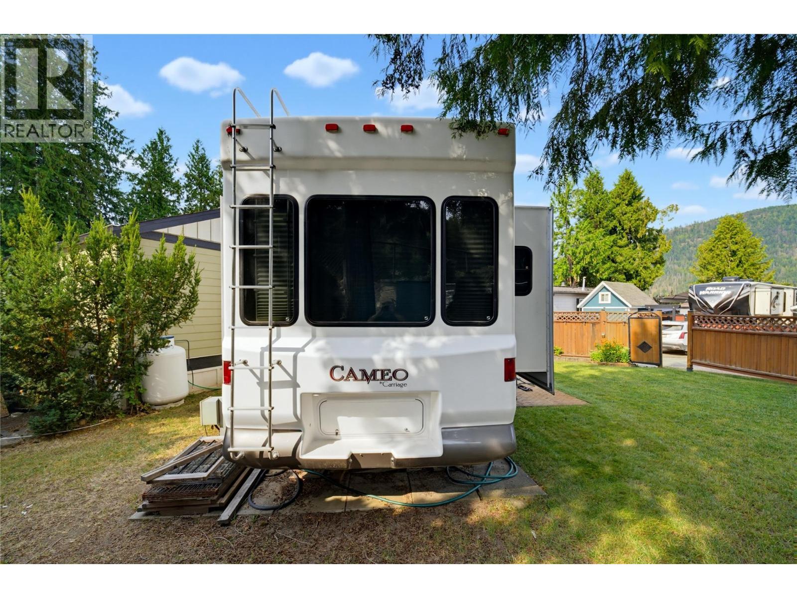 #2 8242 Highway 97A Highway, Sicamous, BC