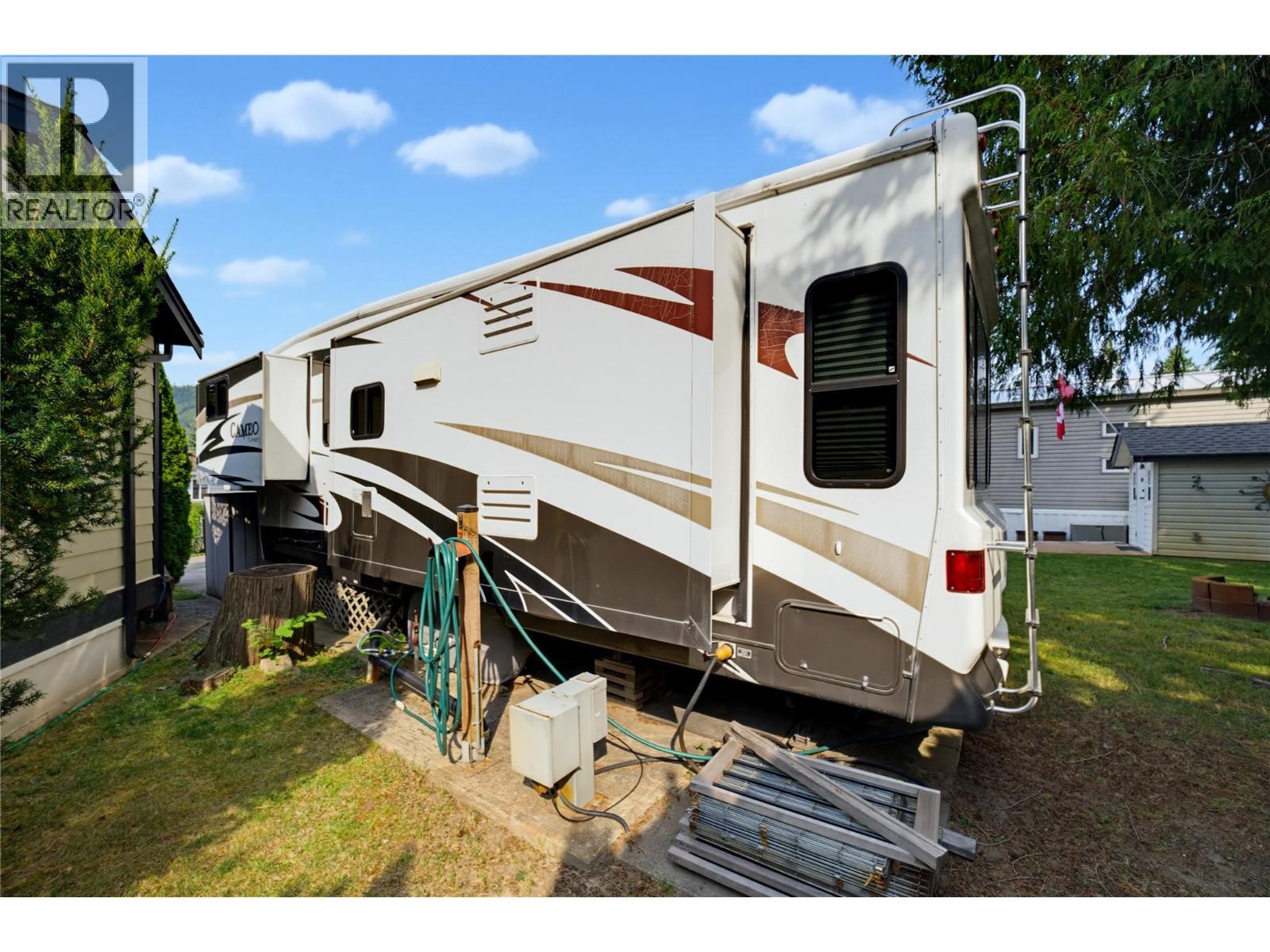 #2 8242 Highway 97A Highway, Sicamous, BC