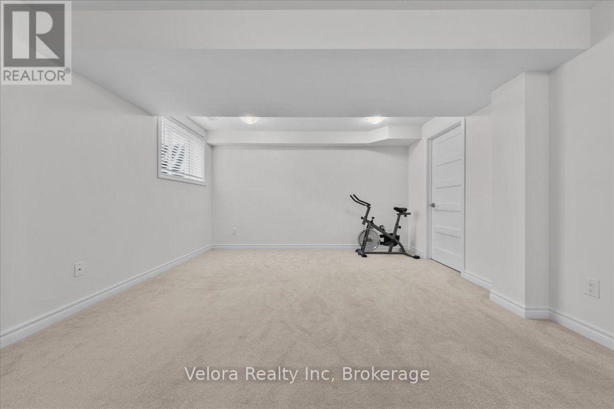 518 Vivera Place, Ottawa, ON - Indoor Photo Showing Other Room