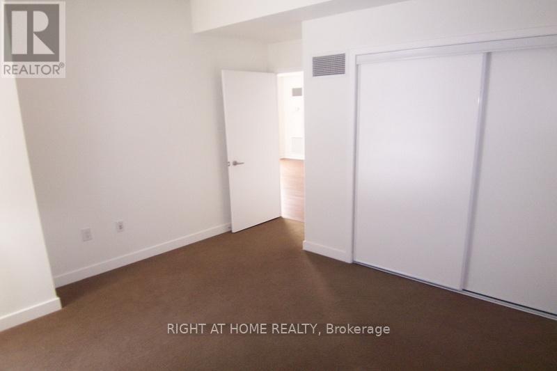 310 - 25 Capreol Court, Toronto, ON - Indoor Photo Showing Other Room