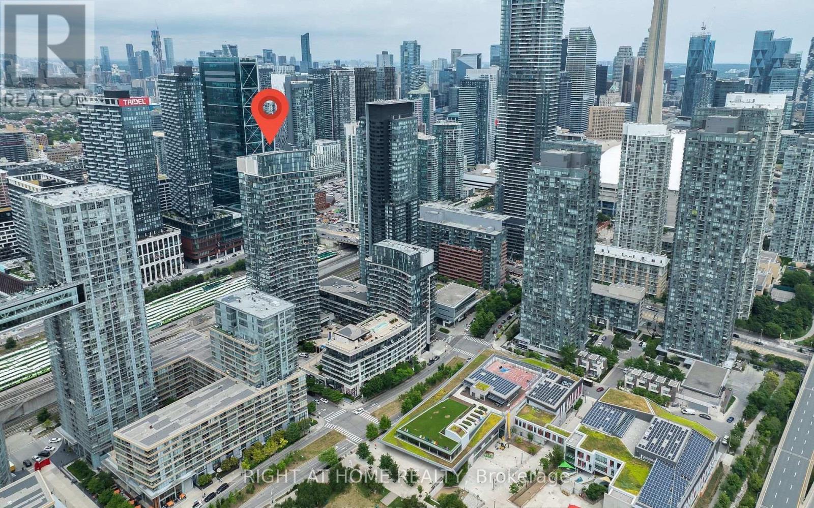 310 - 25 Capreol Court, Toronto, ON - Outdoor