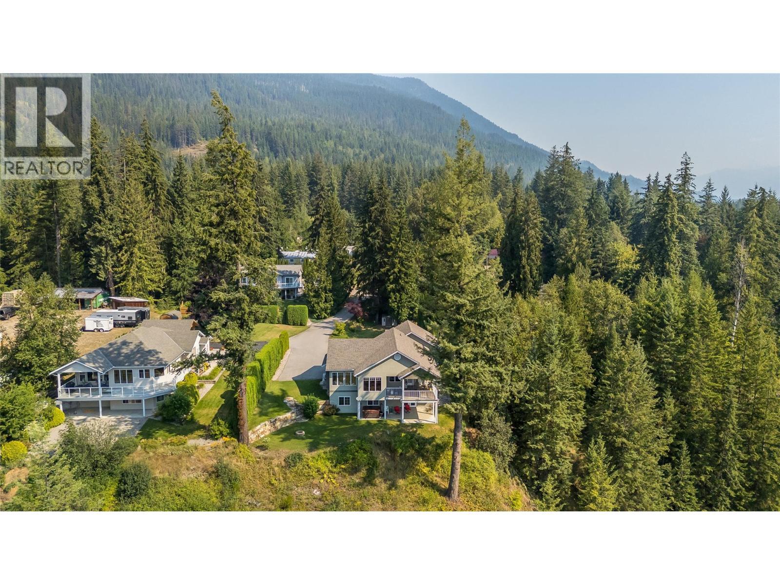 408 Balfour Heights Road, Balfour, BC - Outdoor With View