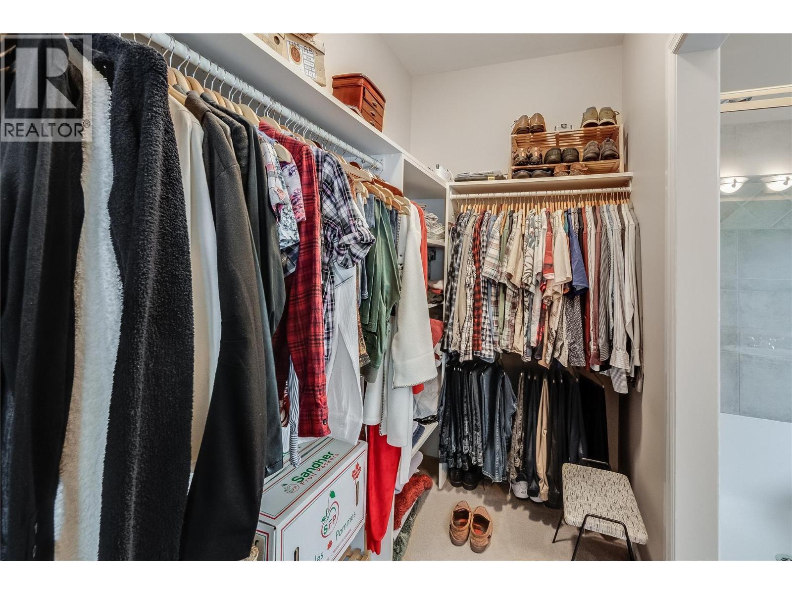 408 Balfour Heights Road, Balfour, BC - Indoor With Storage