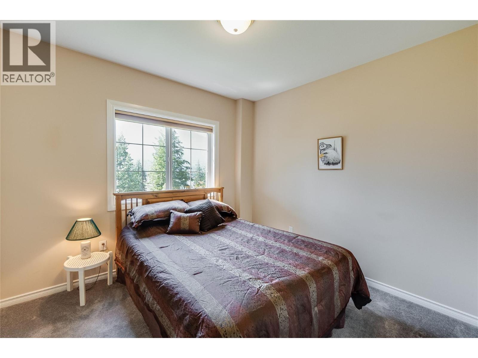 408 Balfour Heights Road, Balfour, BC - Indoor Photo Showing Bedroom