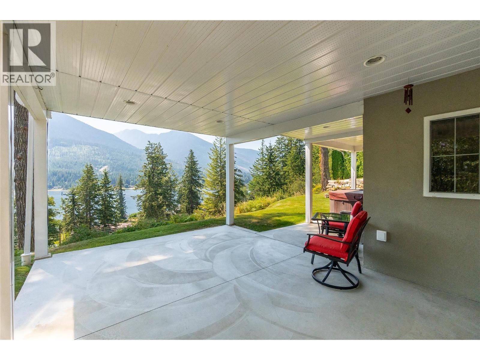408 Balfour Heights Road, Balfour, BC - Outdoor With Deck Patio Veranda With Exterior