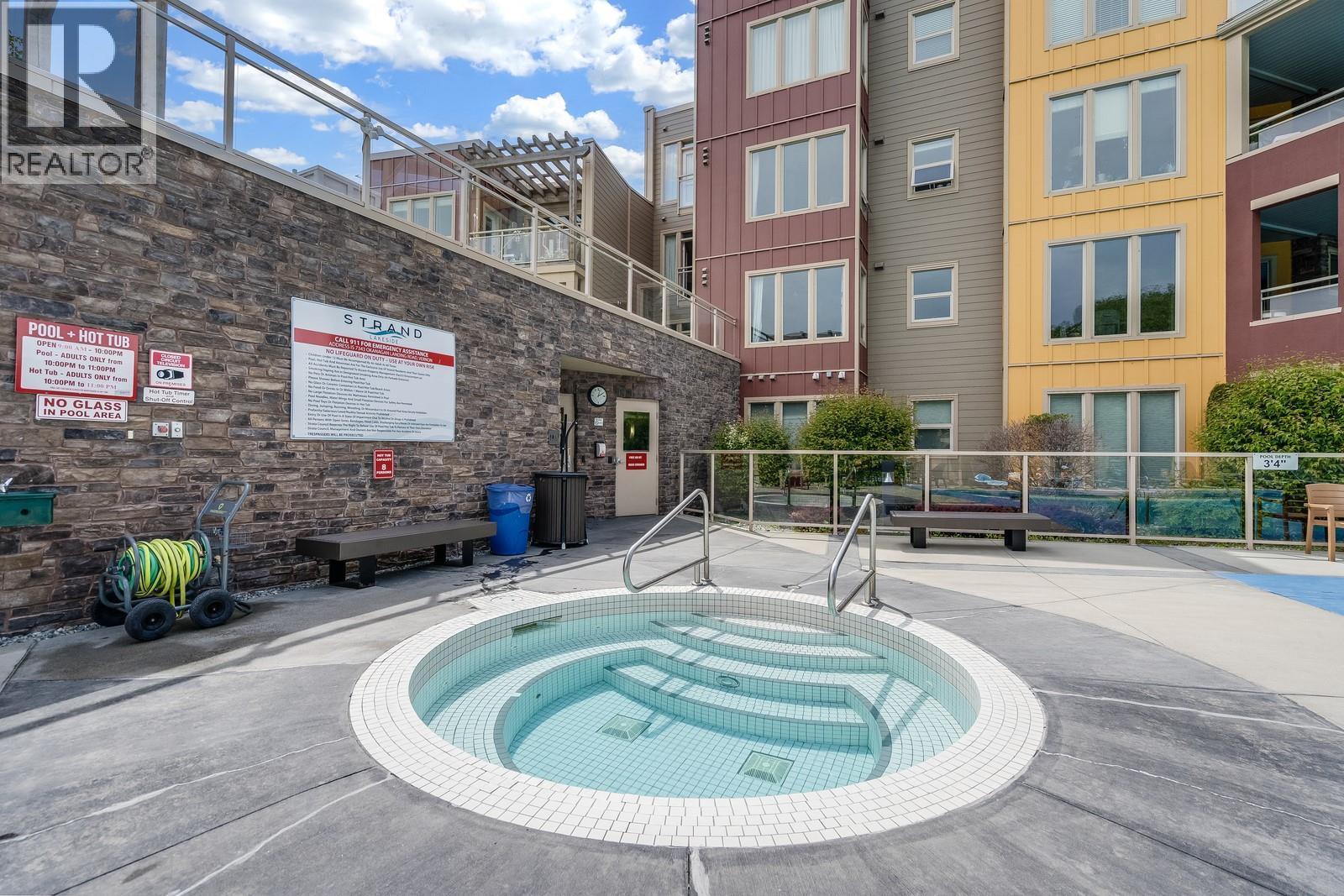 7343 Okanagan Landing Road Unit# 2402, Vernon, BC - Outdoor