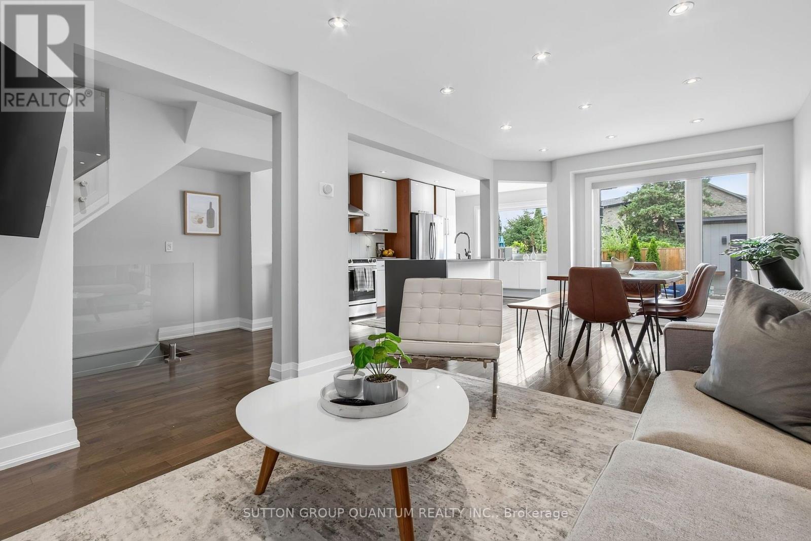 4413 Lee Drive, Mississauga, ON - Indoor